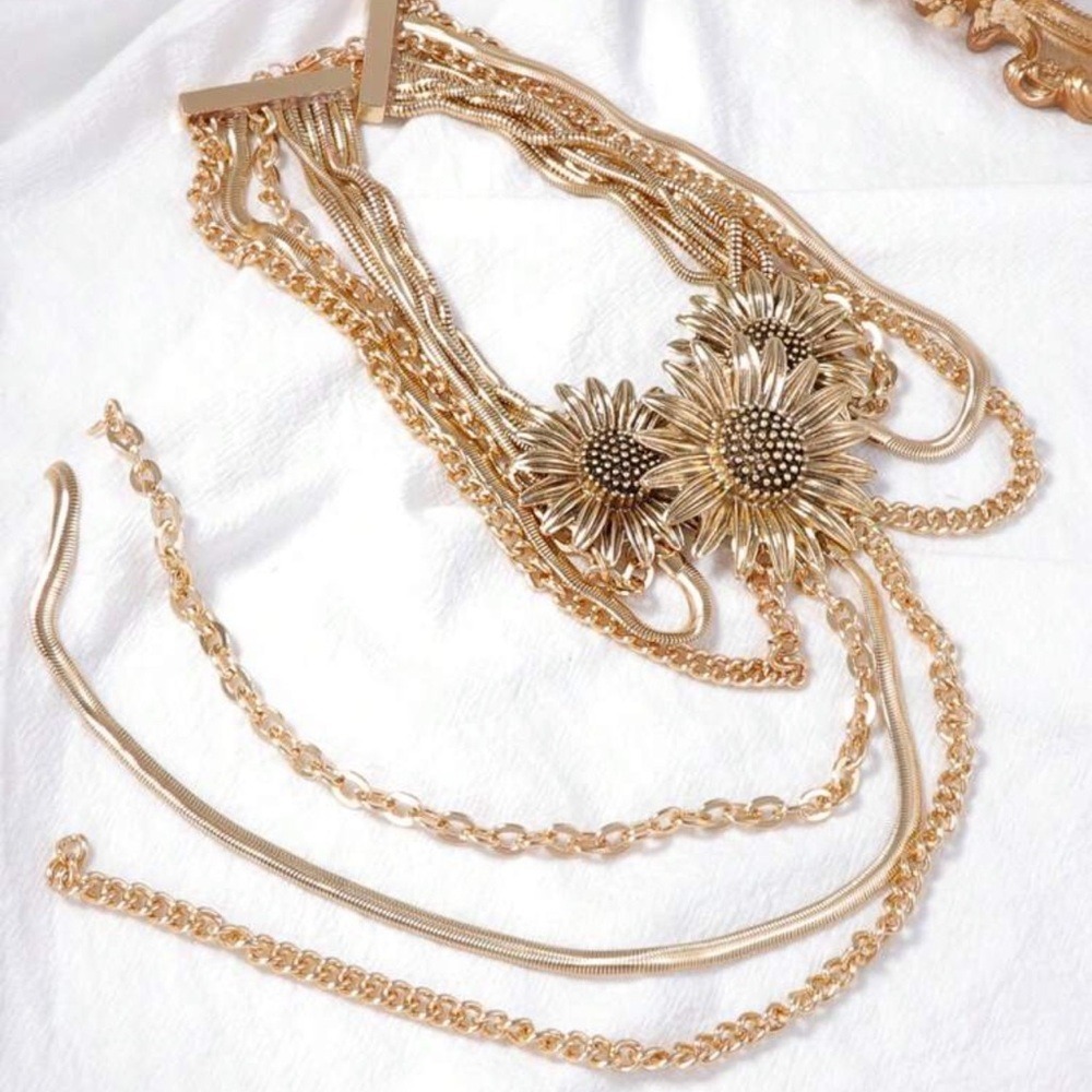 Antique Gold Sunflower Choker Necklace & Earrings Set Statement Set - Picture 3 of 7
